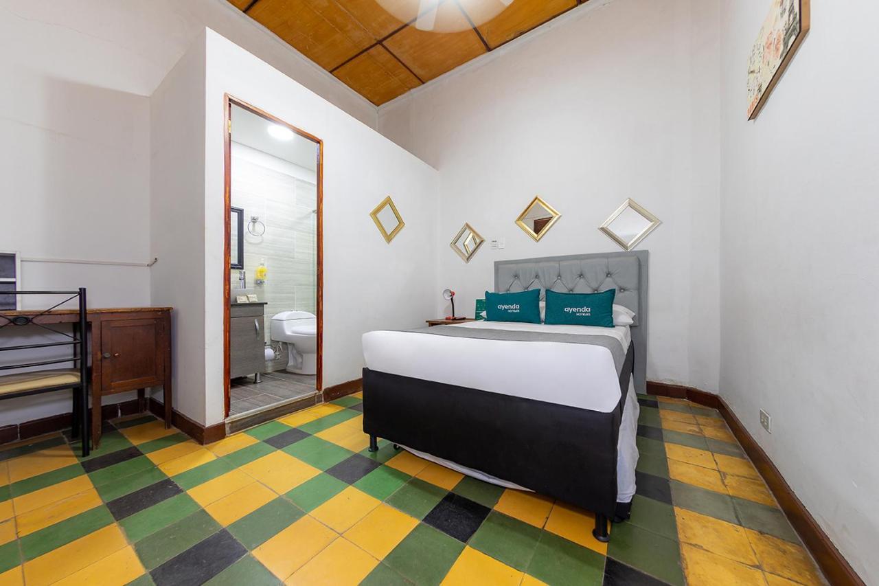 Ayenda Sarayu House Hotell Medellín Eksteriør bilde