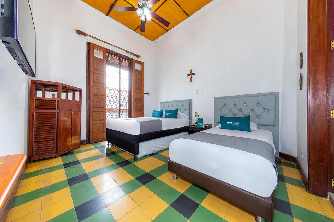 Ayenda Sarayu House Hotell Medellín Eksteriør bilde